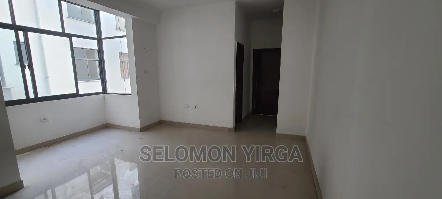 2bdrm Apartment in ከድስ አበባ, Bole for sale