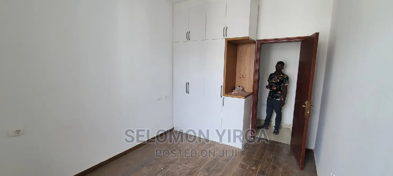2bdrm Apartment in አድስ አበባ, Bole for sale