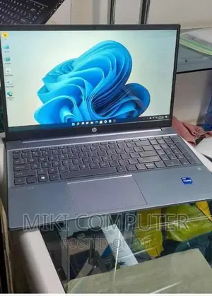 New Laptop HP Pavilion 15 8GB Intel Core I5 SSD 512GB