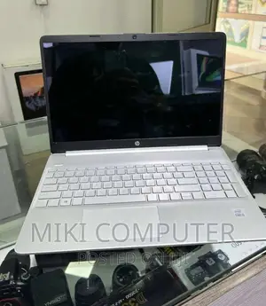 New Laptop HP Stream Notebook 8GB Intel Core I5 SSD 1T