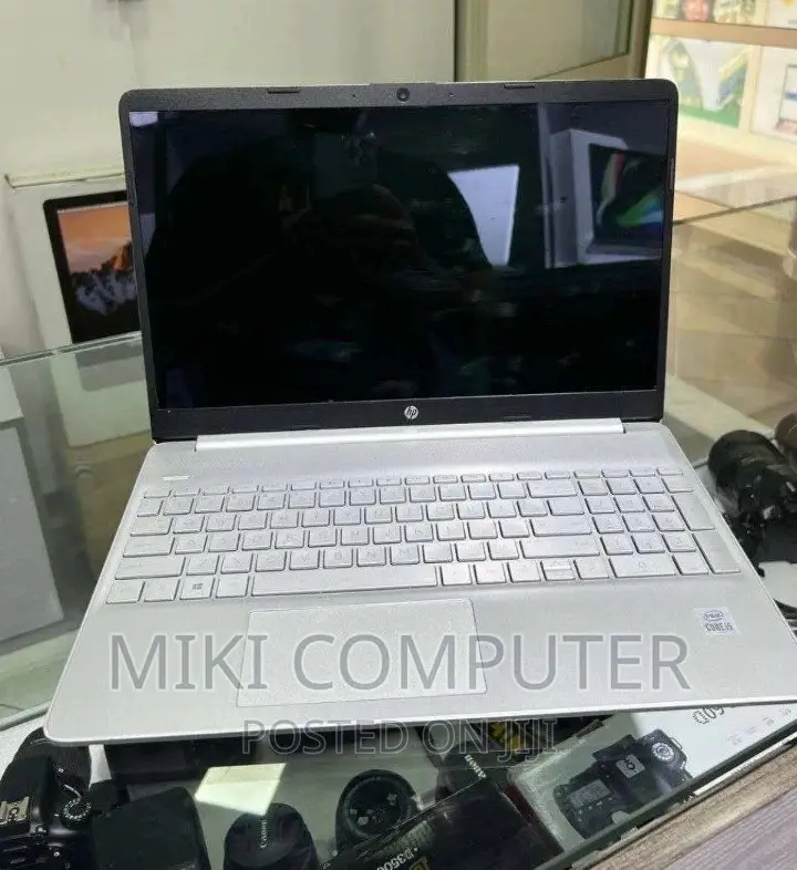 New Laptop HP Stream Notebook 8GB Intel Core I5 SSD 1T