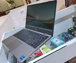 New Laptop Dell Latitude 5310 8GB Intel Core I5 SSD 256GB