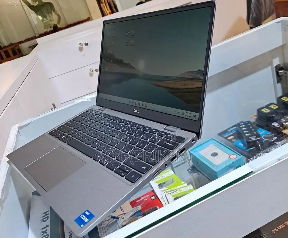 New Laptop Dell Latitude 5310 8GB Intel Core I5 SSD 256GB