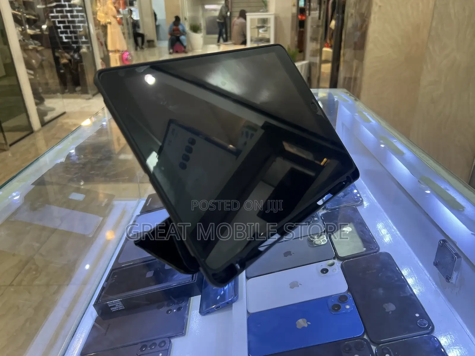 Apple iPad 10.2 (2020) 128 GB Gray