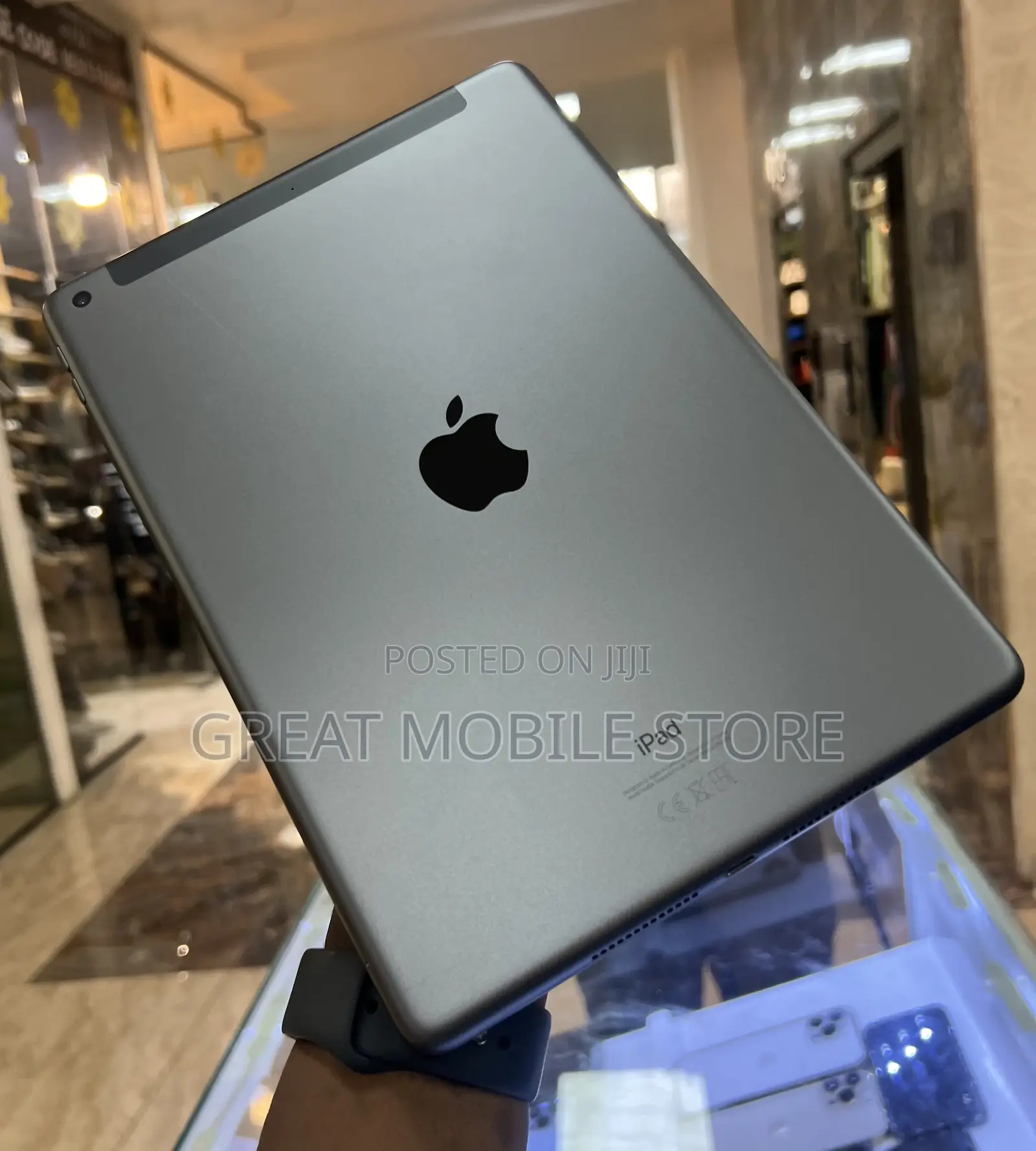 Apple iPad 10.2 (2020) 128 GB Gray