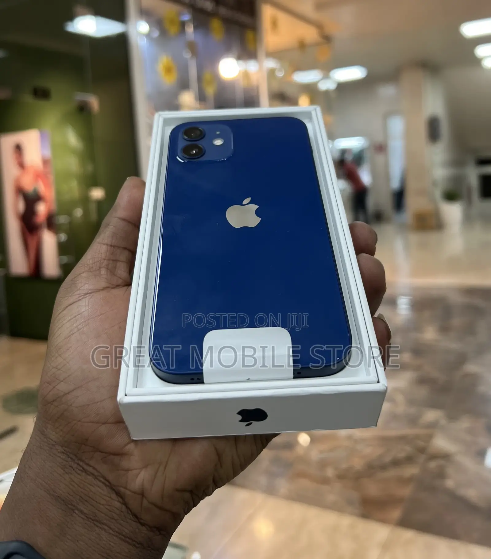 New Apple iPhone 12 64 GB Blue