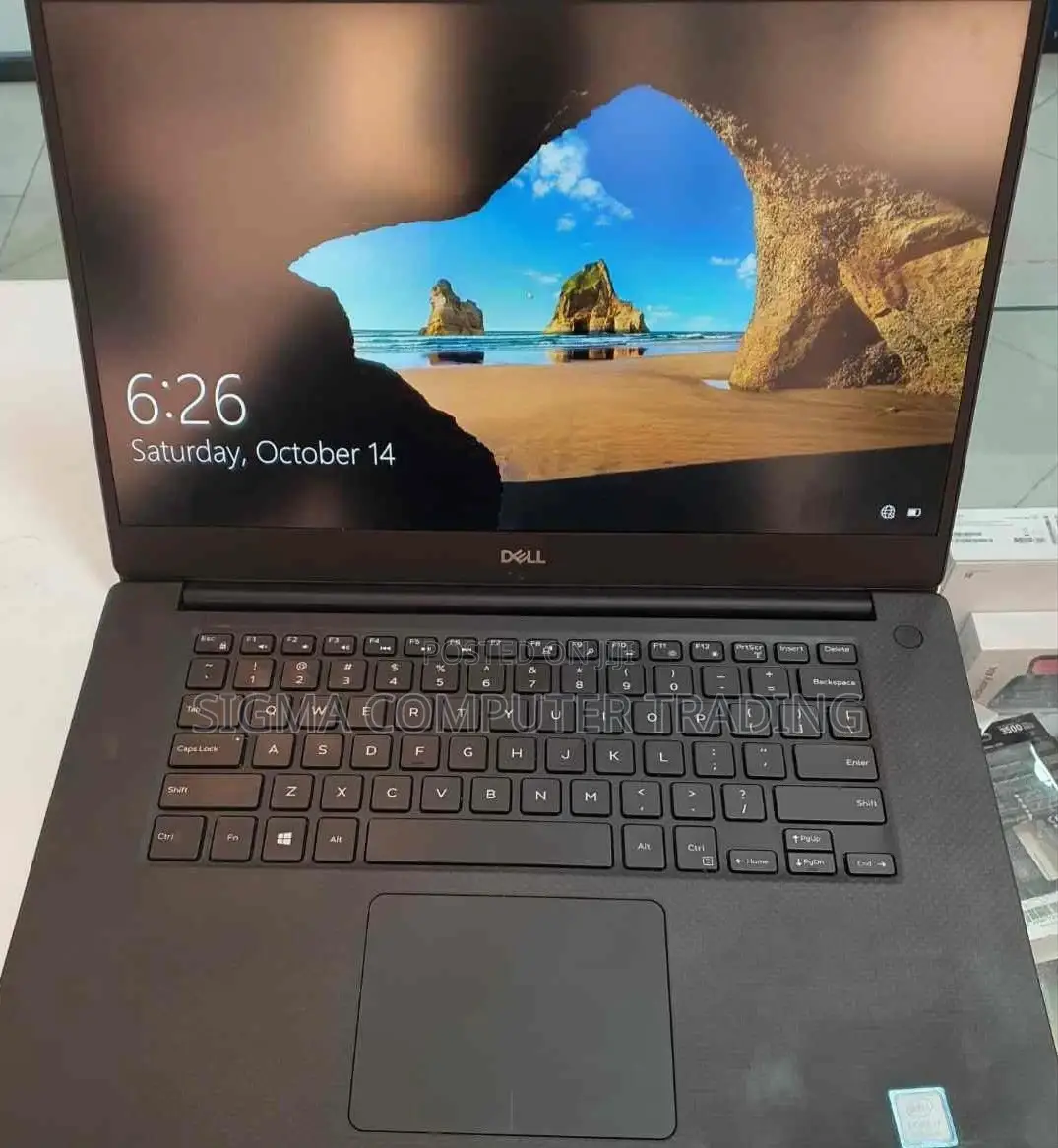 New Laptop Dell Precision 5530 16GB Intel Core I7 SSD 512GB