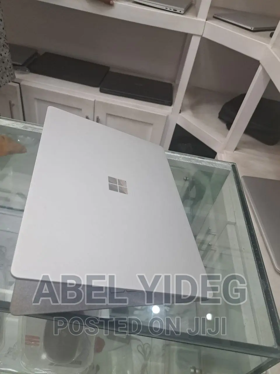New Laptop Microsoft Surface Laptop 2 8GB Intel Core I5 SSD 256GB