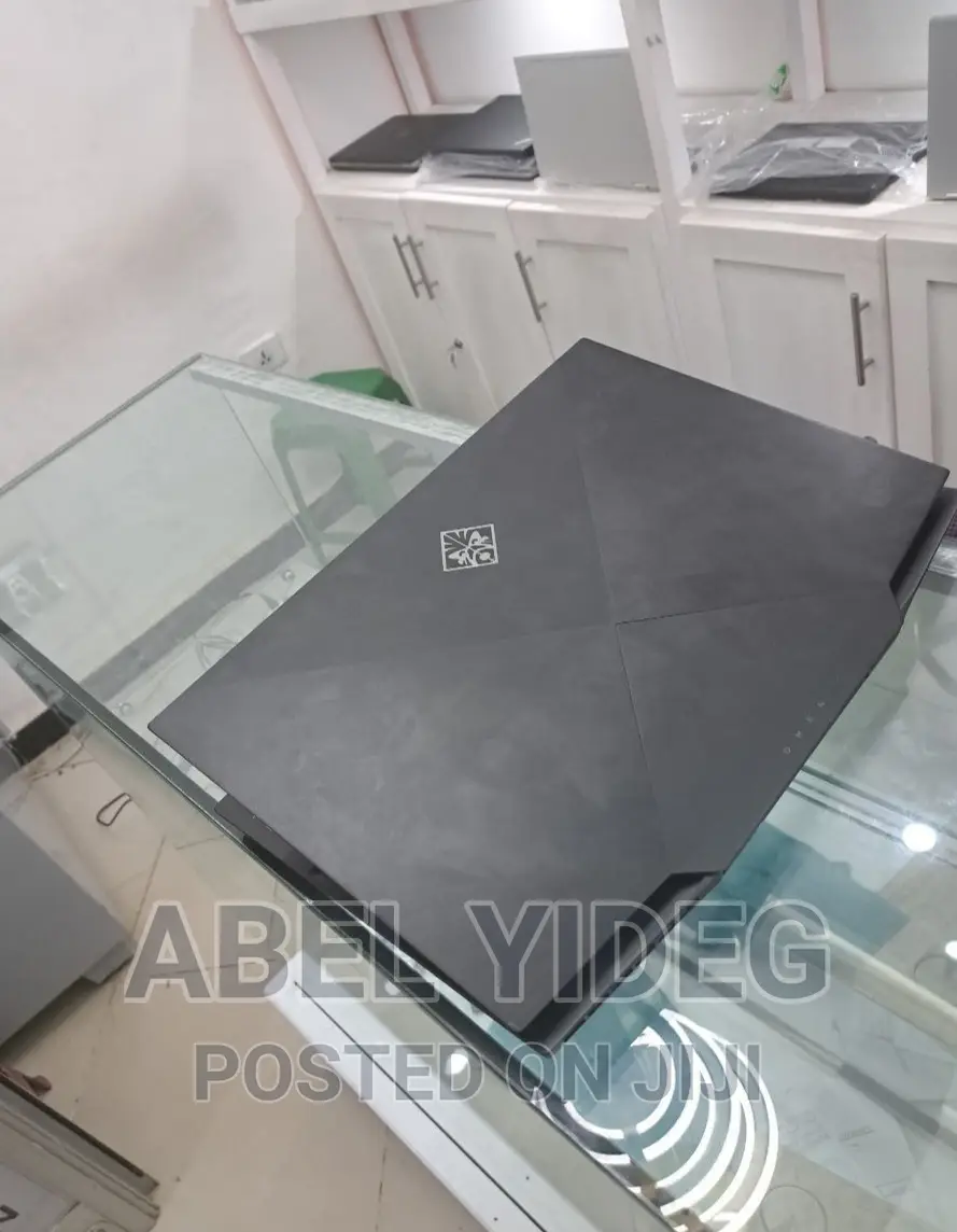 New Laptop HP Omen 15 16GB Intel Core I7 HDD 1T