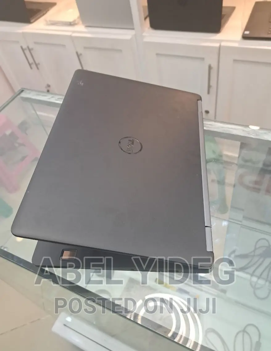 New Laptop Dell 8GB Intel Core I7 SSD 256GB