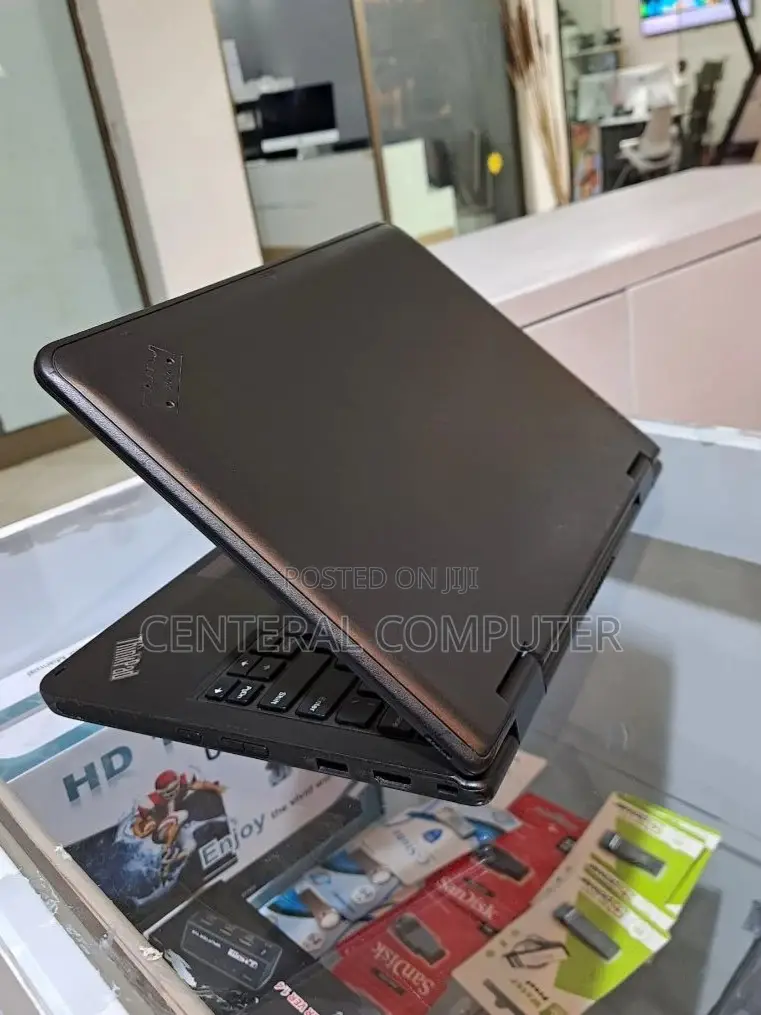 New Laptop Lenovo Yoga 11e 4GB Intel Core 2 Duo HDD 500GB