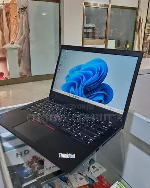 New Laptop Lenovo ThinkPad T400s 8GB Intel Core I7 SSD 512GB