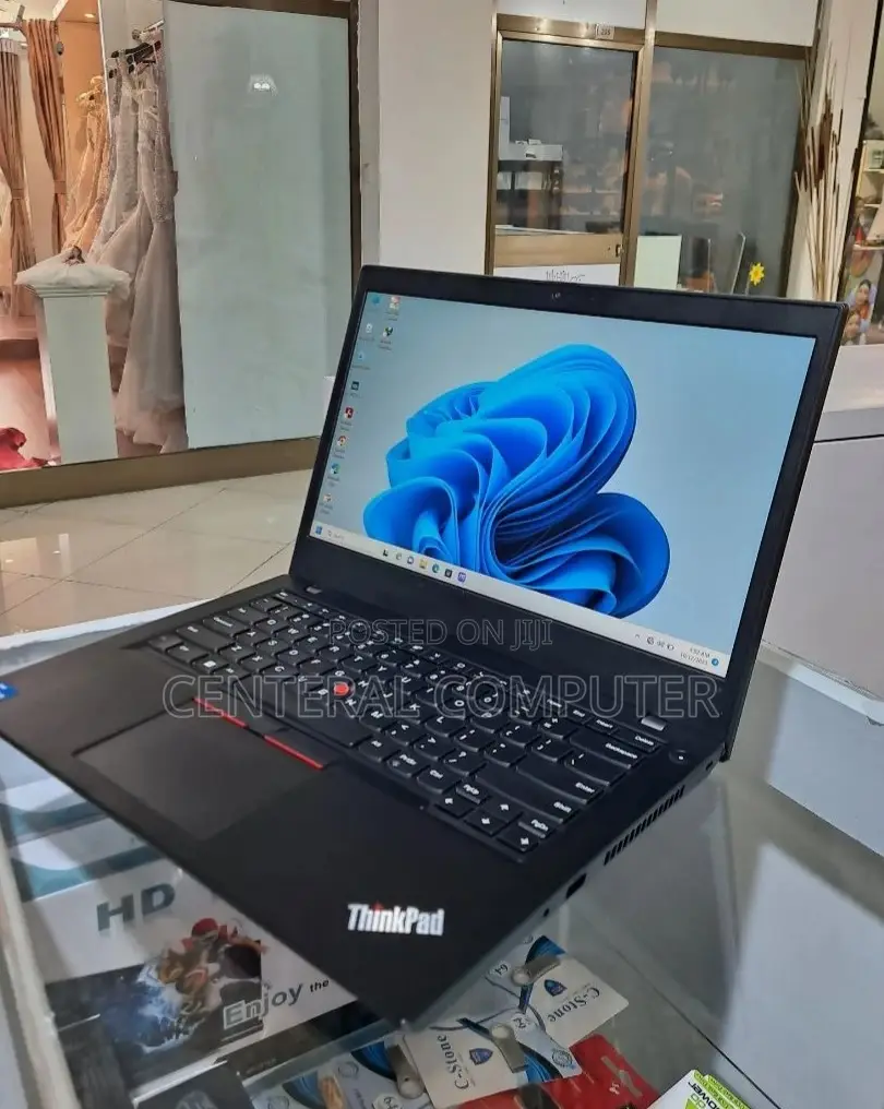New Laptop Lenovo ThinkPad T400s 8GB Intel Core I7 SSD 512GB