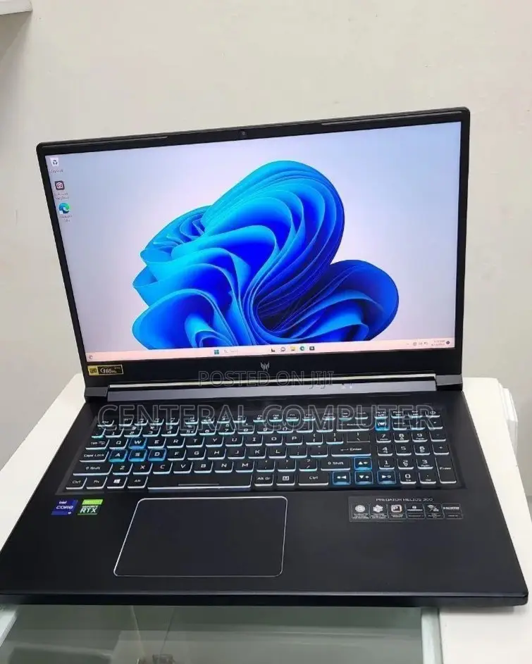 New Laptop Acer Predator Helios 300 16GB Intel Core I7 SSD 1T