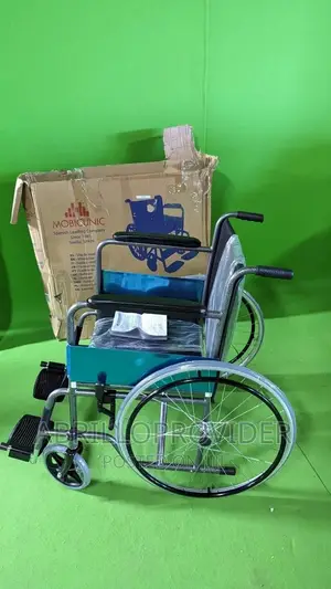 Packed New Wheelchair/Wheelchair/Foldable Wheelcahir/Wheel