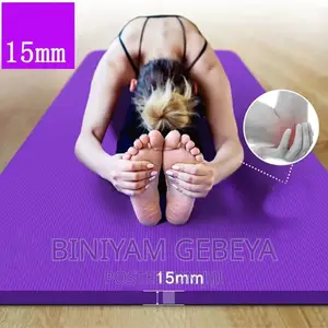 የስፖርት መስሪያ ምንጣፍ