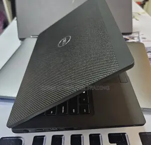 Photo - New Laptop Dell Latitude 7300 8GB Intel Core I5 SSD 256GB