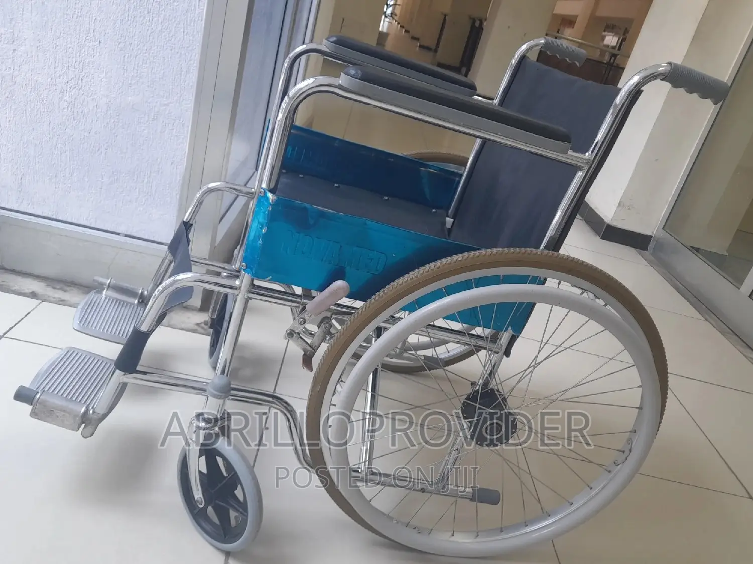 Slightly Used Wheelchair/Folding Wheelchair/Wheelchairs