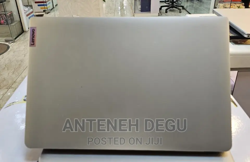 New Laptop Lenovo Ideapad 3 8GB AMD Ryzen 5 SSD 512GB