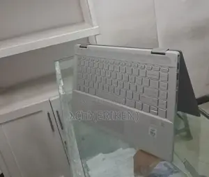 New Laptop HP Pavilion 15 8GB Intel Core I5 SSD 512GB