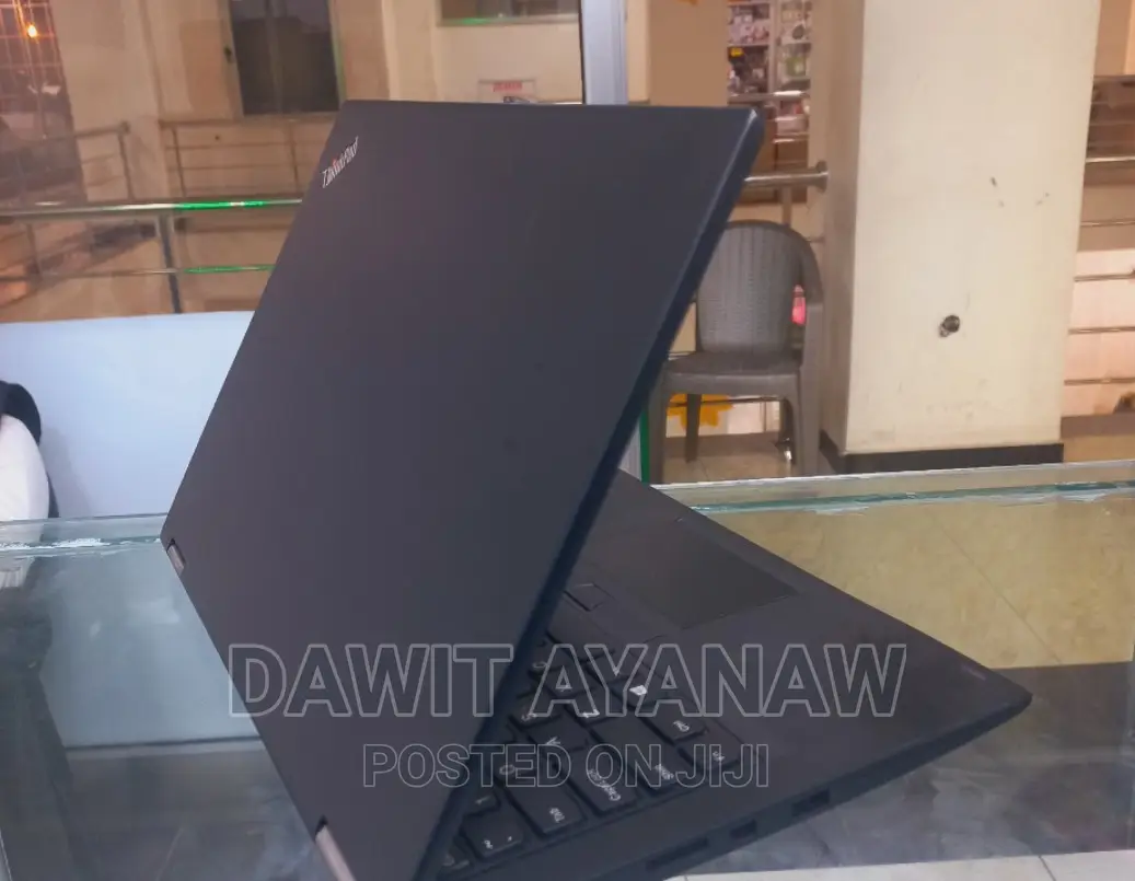 New Laptop Lenovo Yoga 260 8GB Intel Core I5 SSD 512GB