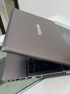 New Laptop Toshiba Satellite P850 4GB Intel Core I5 HDD 320GB