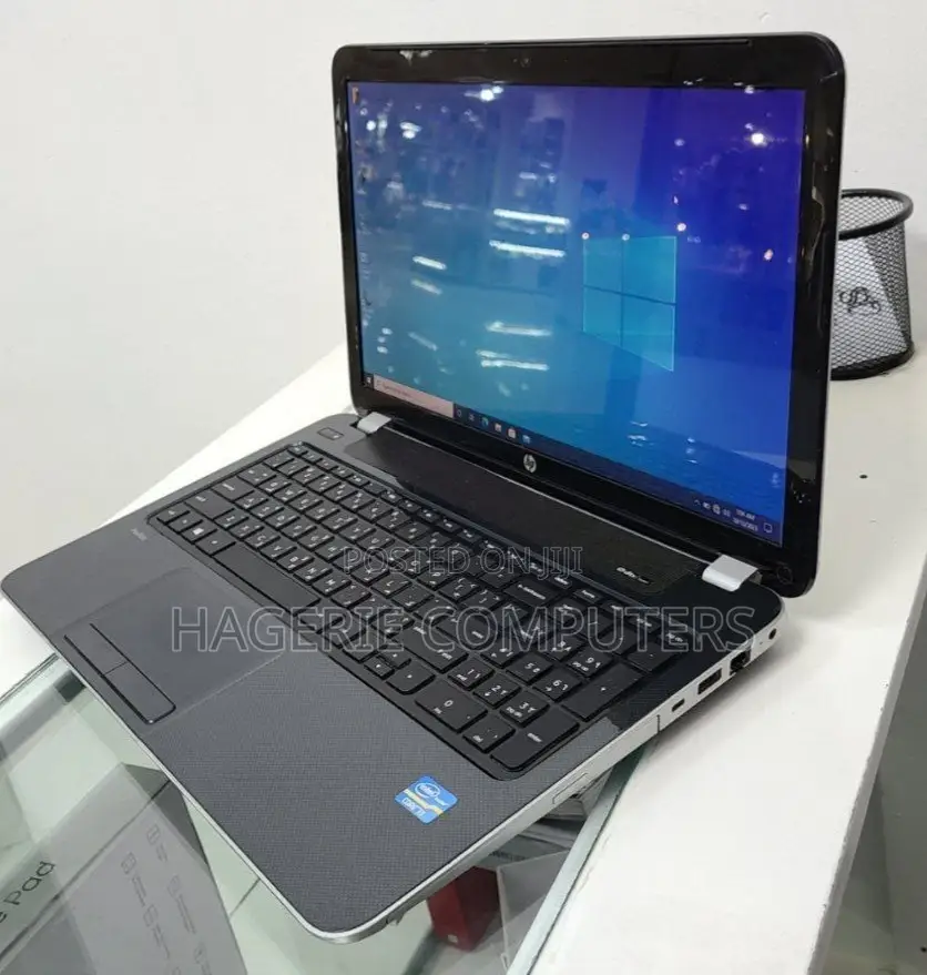 New Laptop HP Pavilion 15 4GB Intel Core I3 HDD 500GB