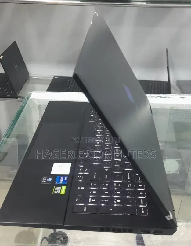 New Laptop HP Omen 16 16GB Intel Core I7 SSD 512GB