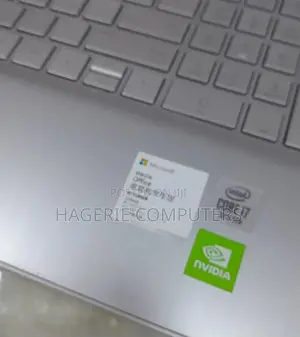 New Laptop HP Stream Notebook 8GB Intel Core I7 HDD 1T