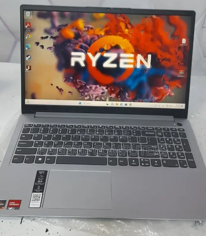New Laptop Lenovo IdeaPad Z710 12GB AMD Ryzen 7 SSD 512GB