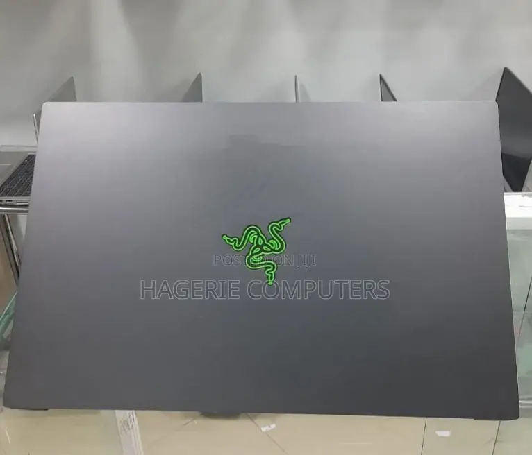 New Laptop Razer Blade 16GB Intel Core I7 SSD 1T