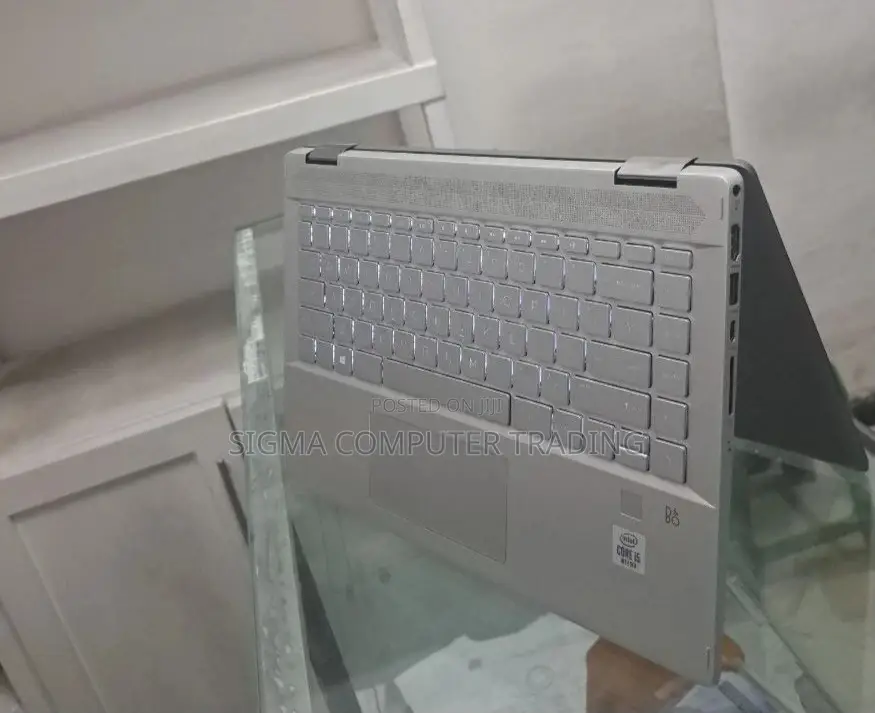 New Laptop HP Envy X360 8GB Intel Core I5 SSD 512GB