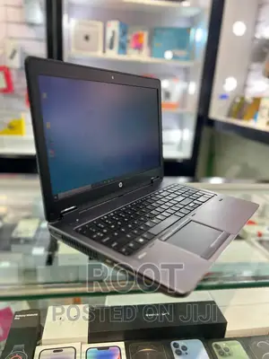 Laptop HP ZBook X2 G4 16GB Intel Core I7 HDD+SSD 500GB