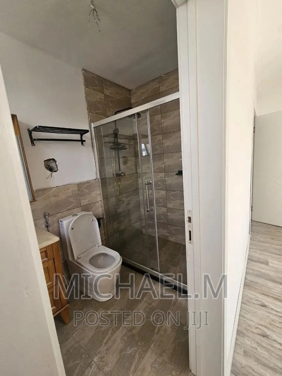 Furnished 2bdrm Apartment in Mayfair, Bole for sale