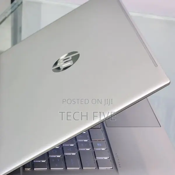 New Laptop HP Stream Notebook 8GB AMD Ryzen 5 SSD 512GB