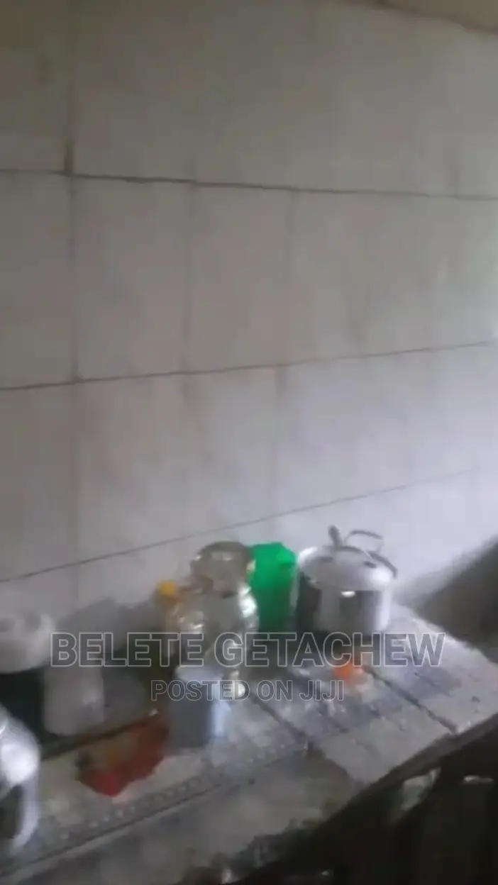 2bdrm Condo in ሰሚት ኮንዶሚኒየም, Bole for sale