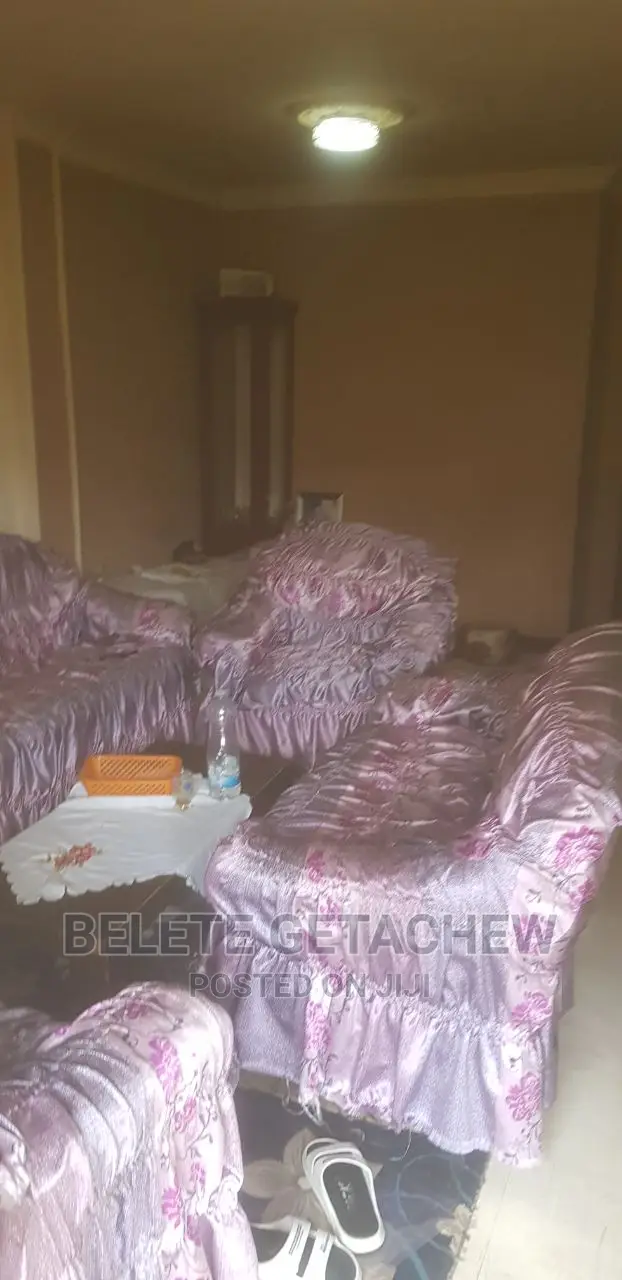 2bdrm Condo in ሰሚት ኮንዶሚኒየም, Bole for sale