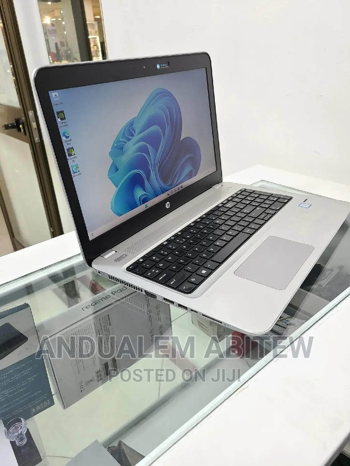 New Laptop HP ProBook 450 G4 8GB Intel Core I7 SSHD+SSD 1T