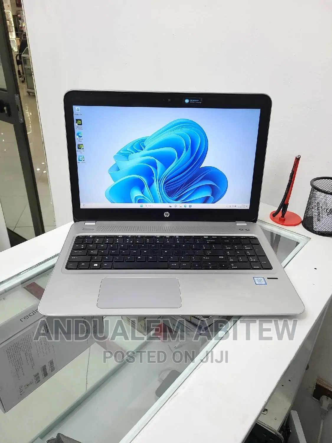New Laptop HP ProBook 450 G4 8GB Intel Core I7 SSHD+SSD 1T