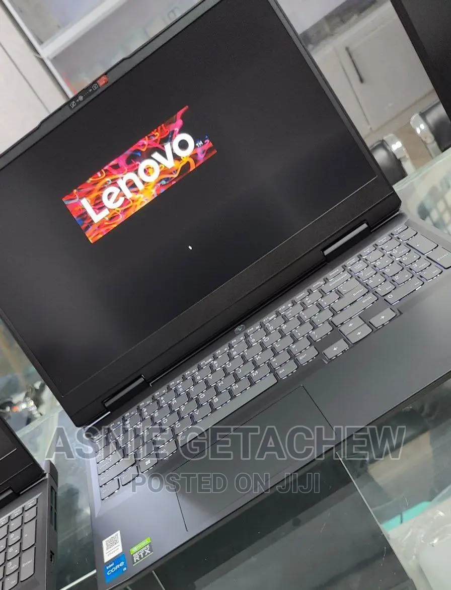 New Laptop Lenovo Chromebook S330 4GB Intel Core I7 HDD 512GB