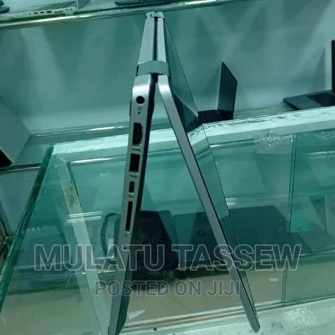 New Laptop HP Pavilion 13 X360 8GB Intel Core I5 SSD 256GB