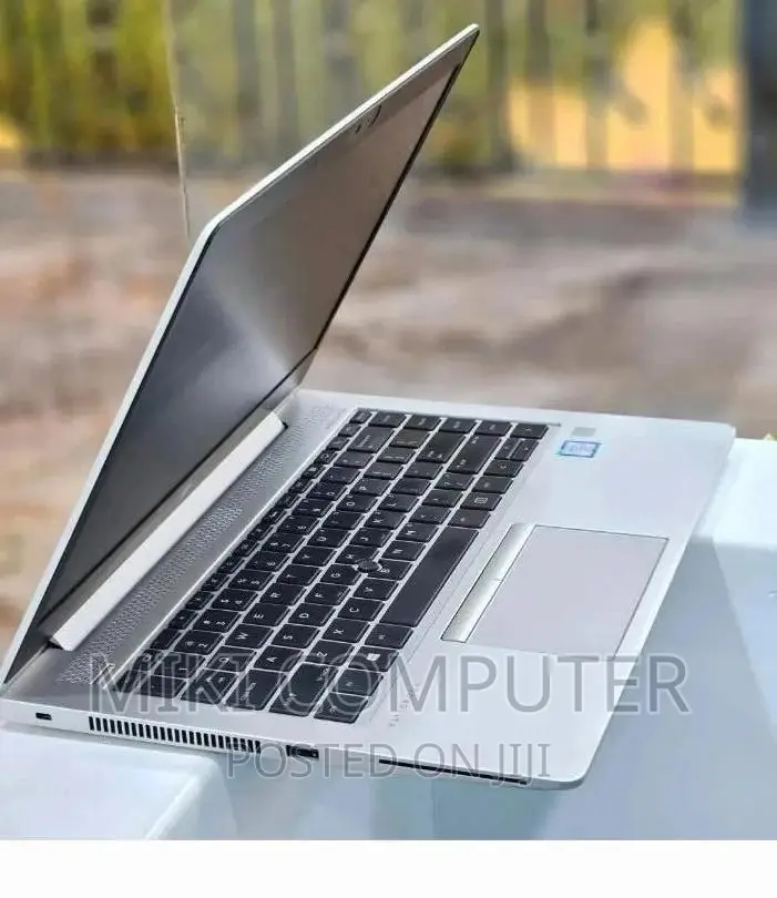 New Laptop HP EliteBook 830 G6 8GB Intel Core i5 SSD 256GB