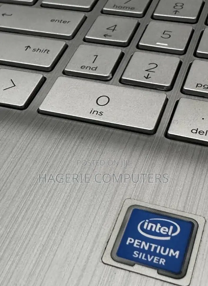 New Laptop HP 15-Da2933nia 4GB Intel Pentium HDD 500GB