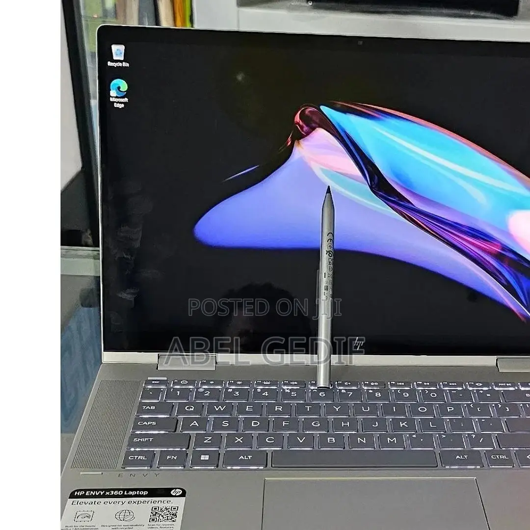 New Laptop HP Envy X360 16GB Intel Core I7 SSD 1T