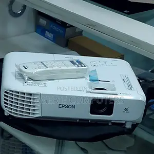Epson Projector With Bag and Remote Control