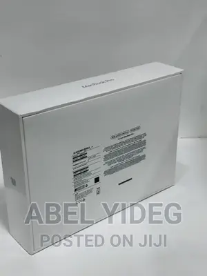 New Laptop Apple MacBook Pro 2023 M2 8GB Apple M2 SSD 512GB