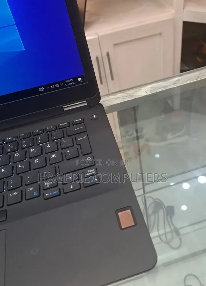 New Laptop Dell 8GB Intel Core I5 SSD 256GB