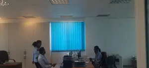 Vertical Shutter ሻተር መጋረጃ