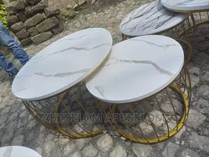 የሶፋ ጠረጴዛዎች