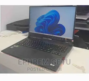 New Laptop Asus ROG Strix G17 32GB AMD Ryzen 9 SSD 1T